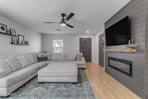 48069 N Rico Way, Gold Canyon, AZ 85118