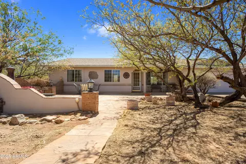 6760 S Y Lightning Ranch Rd, Hereford, AZ 85615