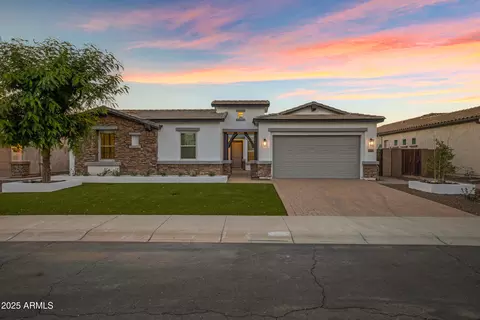 3038 E Longhorn Dr, Gilbert, AZ 85297