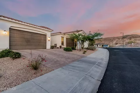 7813 S 43rd Pl, Phoenix, AZ 85042 photo 3