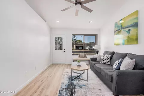 Living - 11025 E Cholla Rd, Mesa, AZ 85207 photo 3 of 3