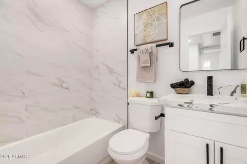 Bath - 11025 E Cholla Rd, Mesa, AZ 85207 photo 2 of 2