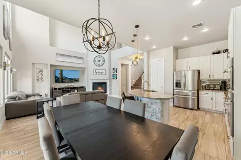 3817 E Patrick Ln, Phoenix, AZ 85050 photo 22
