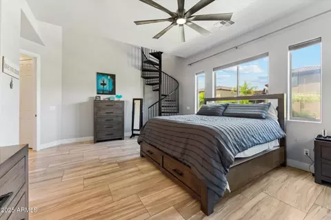 3817 E Patrick Ln, Phoenix, AZ 85050 photo 26