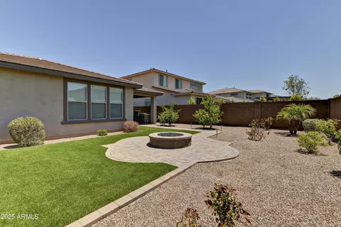 Exterior - 3411 E Louise Dr, Phoenix, AZ 85050 photo 2 of 5