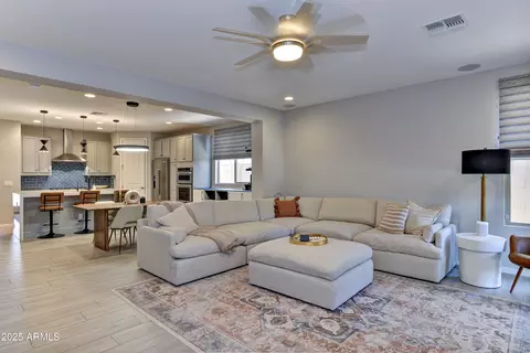 Living - 3411 E Louise Dr, Phoenix, AZ 85050 photo 2 of 2