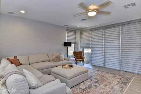 Living - 3411 E Louise Dr, Phoenix, AZ 85050 photo 1 of 2