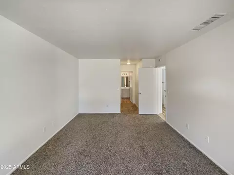 1739 E Carter Rd, Phoenix, AZ 85042 photo 6
