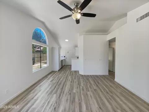1739 E Carter Rd, Phoenix, AZ 85042 photo 9