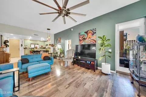 2302 N Central Ave #311, Phoenix, AZ 85004