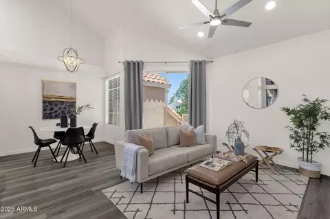 1633 E Lakeside Dr #127, Gilbert, AZ 85234