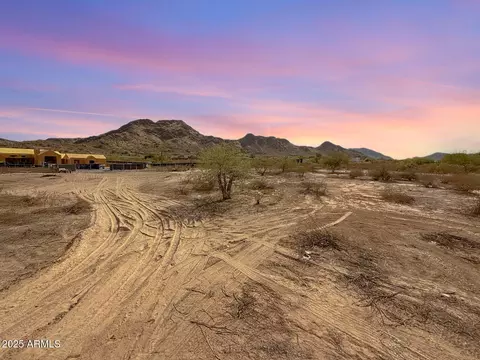 6110 E Maverick Rd #1, Paradise Valley, AZ 85253