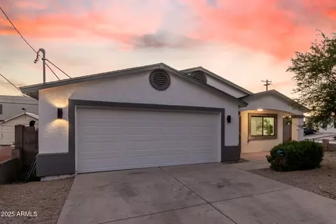 Exterior - 8846 N 3rd St, Phoenix, AZ 85020 photo 3 of 7