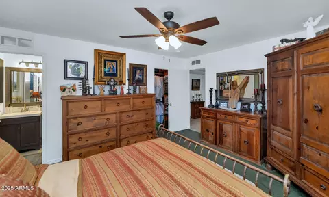 Bedroom - 3351 N 6th Ave, Phoenix, AZ 85013 photo 2 of 4
