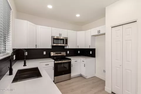 8928 E Crescent Ave, Mesa, AZ 85208 photo 6