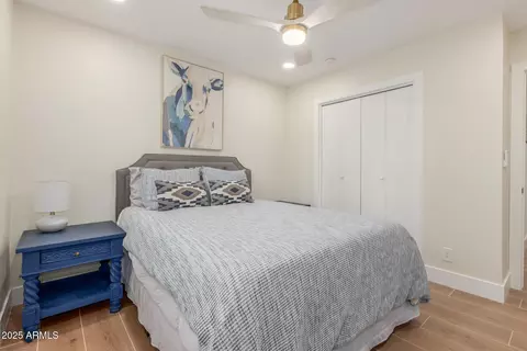 2402 E Cinnabar Ave, Phoenix, AZ 85028 photo 22