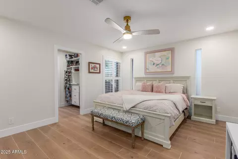 2402 E Cinnabar Ave, Phoenix, AZ 85028 photo 11