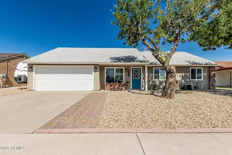 18233 N 55th Dr, Glendale, AZ 85308