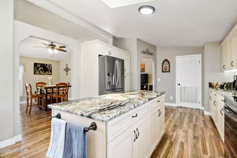 490 S Hideaway Dr, Dewey, AZ 86327 photo 6