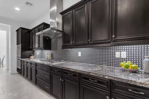 Kitchen - 2219 E Galileo Dr, Gilbert, AZ 85298 photo 5 of 7