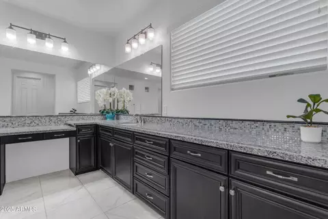 Bath - 2219 E Galileo Dr, Gilbert, AZ 85298 photo 7 of 13