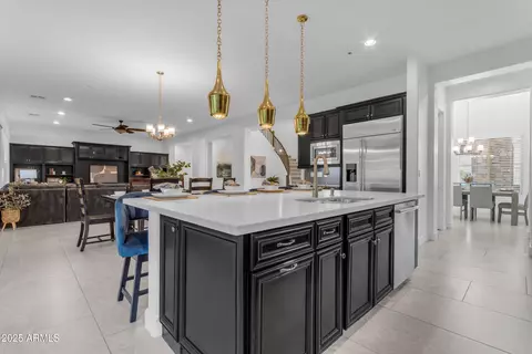 Kitchen - 2219 E Galileo Dr, Gilbert, AZ 85298 photo 6 of 7