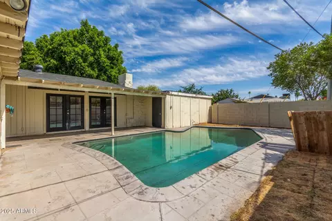 Exterior - 2938 N 18th Ave, Phoenix, AZ 85015 photo 2 of 4