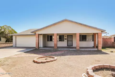 2227 N 57th Dr, Phoenix, AZ 85035