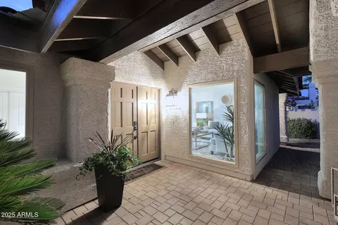 10023 E Sunnyslope Ln, Scottsdale, AZ 85258