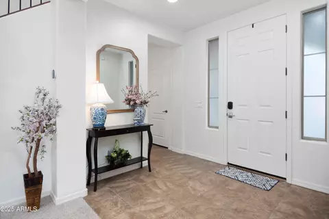 Entry Way - 4221 S Fireside Ct, Gilbert, AZ 85297 photo 5 of 5