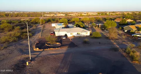 28921 N 220th Dr, Wittmann, AZ 85361