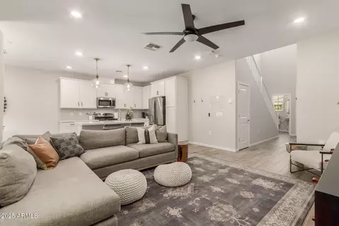754 E Harper St #102, Gilbert, AZ 85297 photo 5