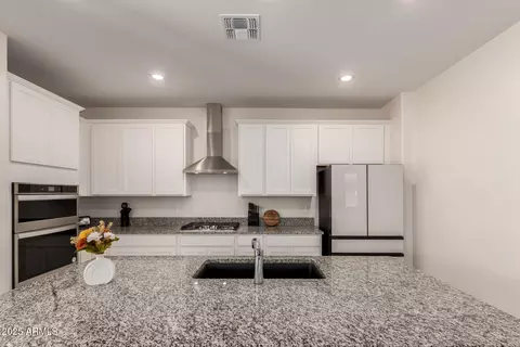 Kitchen - 5834 S 23rd Dr, Phoenix, AZ 85041 photo 3 of 3