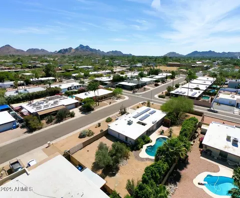 View/Area - 4032 E Cannon Dr, Phoenix, AZ 85028 photo 2 of 3
