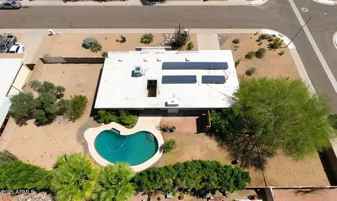 View/Area - 4032 E Cannon Dr, Phoenix, AZ 85028 photo 1 of 3