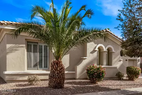 Exterior - 4667 E Reins Rd, Gilbert, AZ 85297 photo 1 of 11