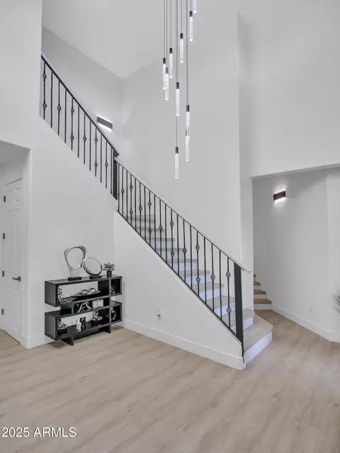 Entry Way - 3903 E Melody Dr, Phoenix, AZ 85042 photo 3 of 6