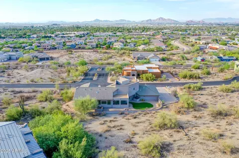 View/Area - 3903 E Melody Dr, Phoenix, AZ 85042 photo 5 of 5