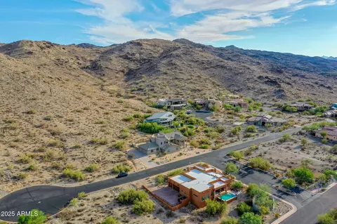 View/Area - 3903 E Melody Dr, Phoenix, AZ 85042 photo 3 of 5