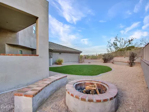Exterior - 3903 E Melody Dr, Phoenix, AZ 85042 photo 13 of 36