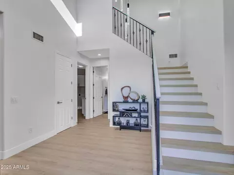 Entry Way - 3903 E Melody Dr, Phoenix, AZ 85042 photo 2 of 6