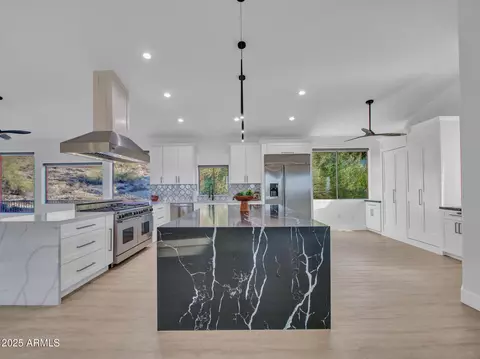 Kitchen - 3903 E Melody Dr, Phoenix, AZ 85042 photo 14 of 14
