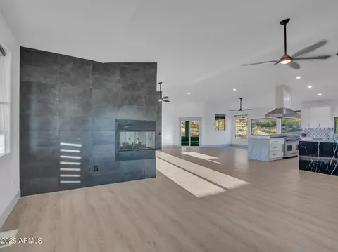Living - 3903 E Melody Dr, Phoenix, AZ 85042 photo 14 of 20