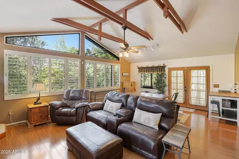 Living - 6869 W Ute Trl, Pine, AZ 85544 photo 1 of 1