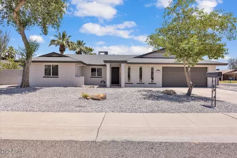 13215 N 30th Pl, Phoenix, AZ 85032