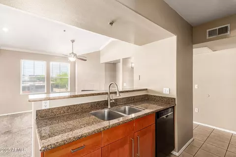 Kitchen - 2134 E Broadway Rd #2030, Tempe, AZ 85282 photo 3 of 4