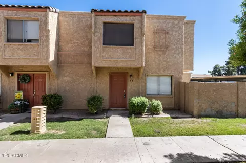 948 S Alma School Rd #97, Mesa, AZ 85210