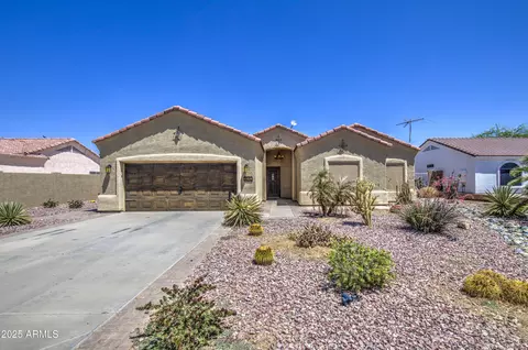 9542 W Hartigan Pl, Arizona City, AZ 85123