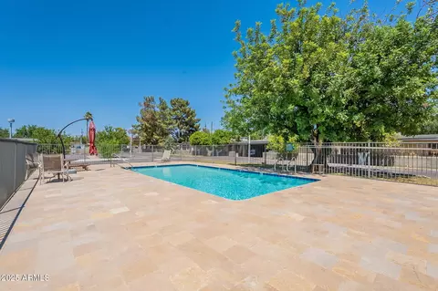 Exterior - 1219 E Colter St #8, Phoenix, AZ 85014 photo 4 of 4