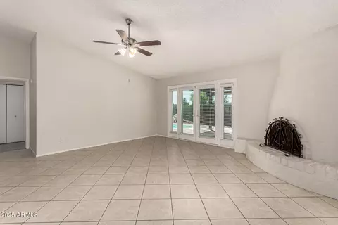 Living - 4510 N 105th Ave, Phoenix, AZ 85037 photo 4 of 5